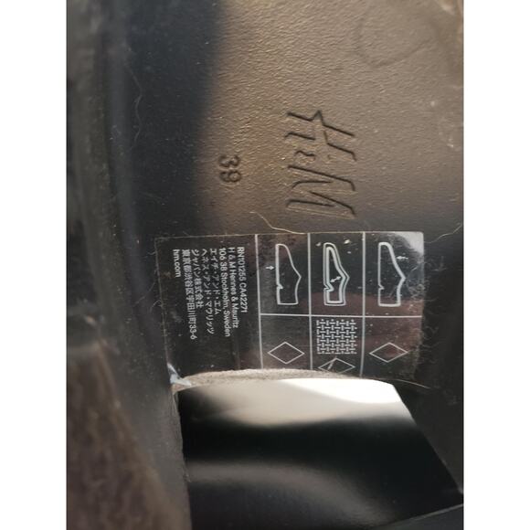 NEW H&M Chelsea Boots Womens Size 8.5 Black Lug Sole Chunky Platform Pull On - Picture 7 of 10